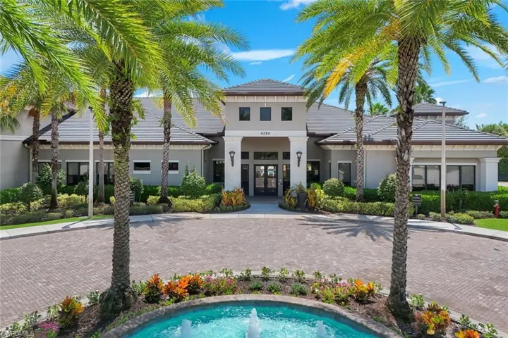 4500 Aurora St, Naples, Florida 34119