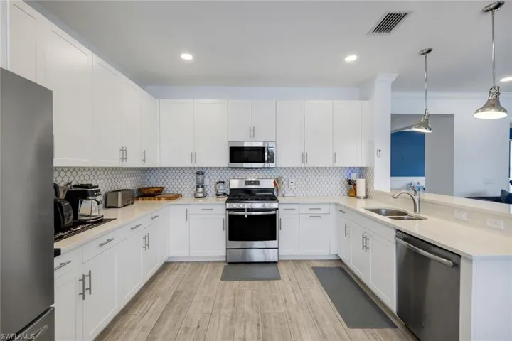 4500 Aurora St, Naples, Florida 34119