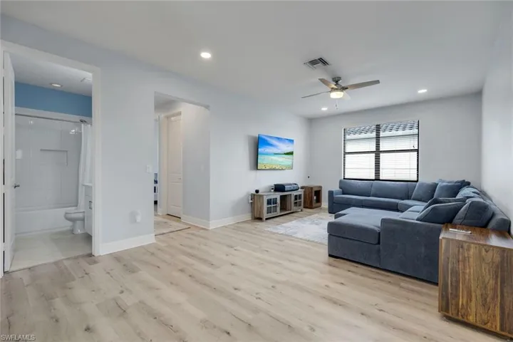4500 Aurora St, Naples, Florida 34119