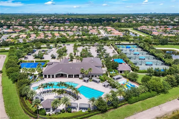 4500 Aurora St, Naples, Florida 34119