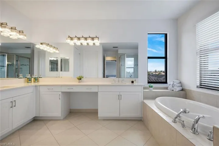 4500 Aurora St, Naples, Florida 34119