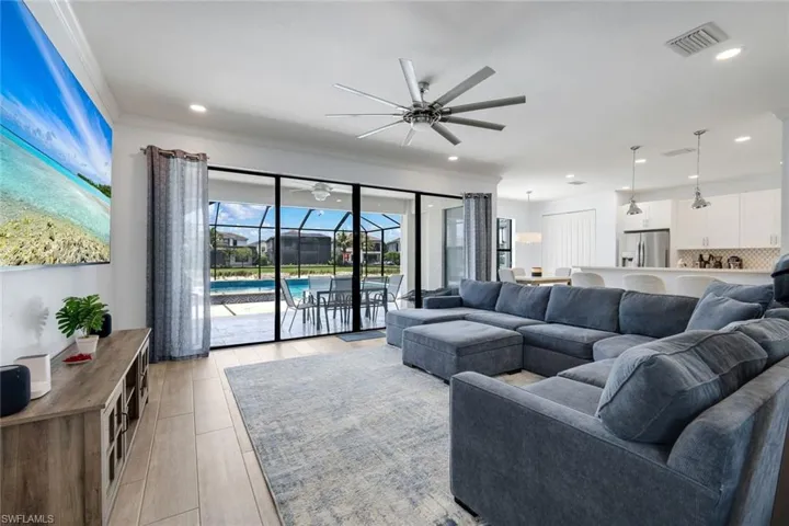 4500 Aurora St, Naples, Florida 34119