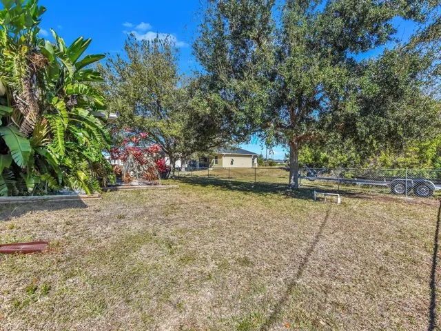 2609 Ne 5th Ave, Cape Coral, Florida 33909