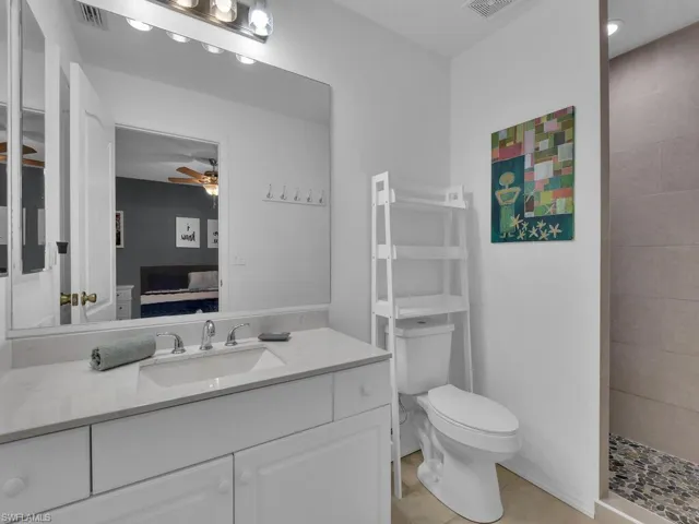 2609 Ne 5th Ave, Cape Coral, Florida 33909
