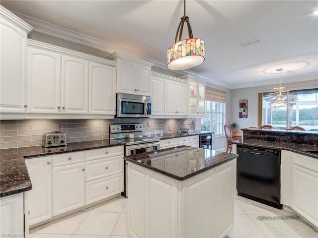 23157  Oakglen  LN, Estero, FL 34135