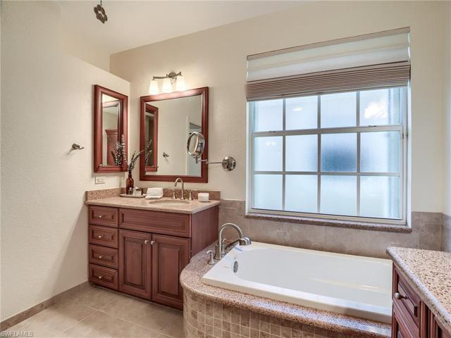 23157  Oakglen  LN, Estero, FL 34135