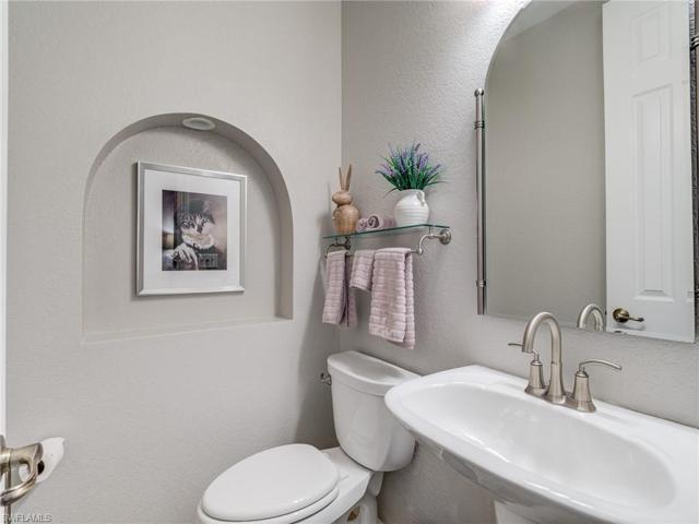 23157  Oakglen  LN, Estero, FL 34135