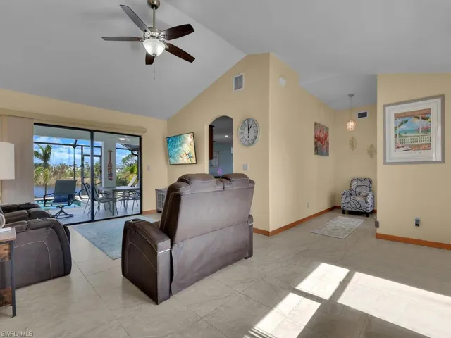 Living & Family Room Layout