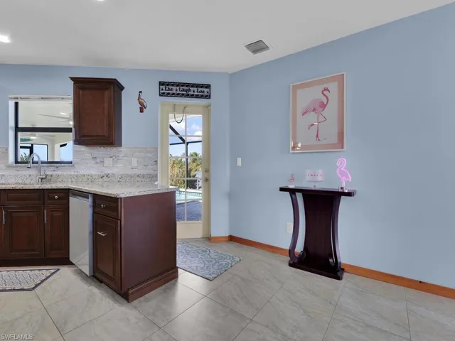 Breakfast Nook