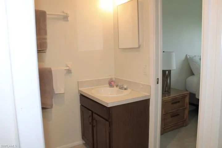 16361 Dublin Cir 203, Fort Myers, Florida 33908