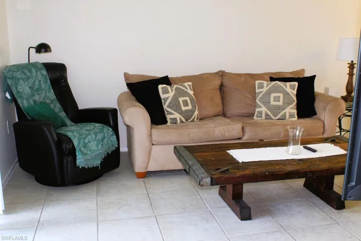 16361 Dublin Cir 203, Fort Myers, Florida 33908