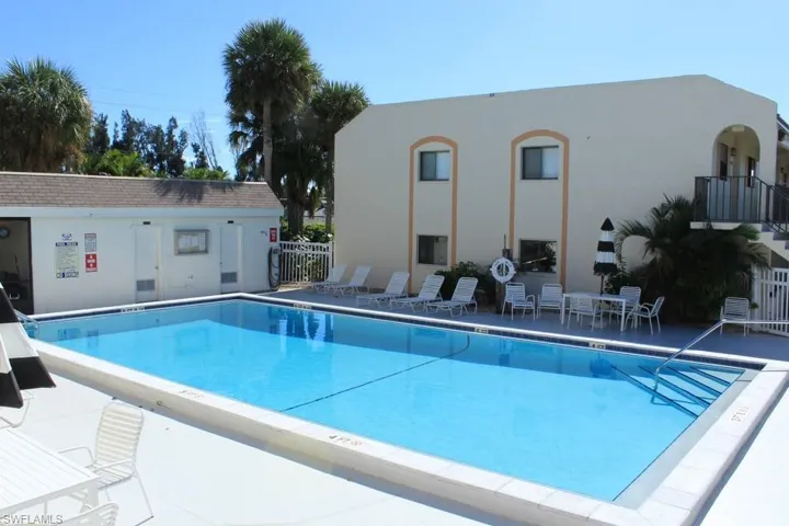 16361 Dublin Cir 203, Fort Myers, Florida 33908
