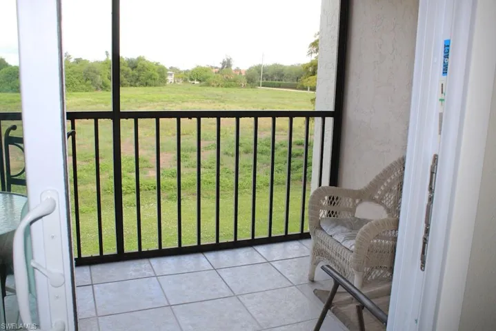 16361 Dublin Cir 203, Fort Myers, Florida 33908