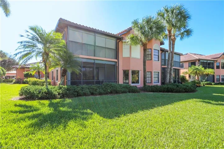 5765 Grande Reserve Way 7-702, Naples, Florida 34110