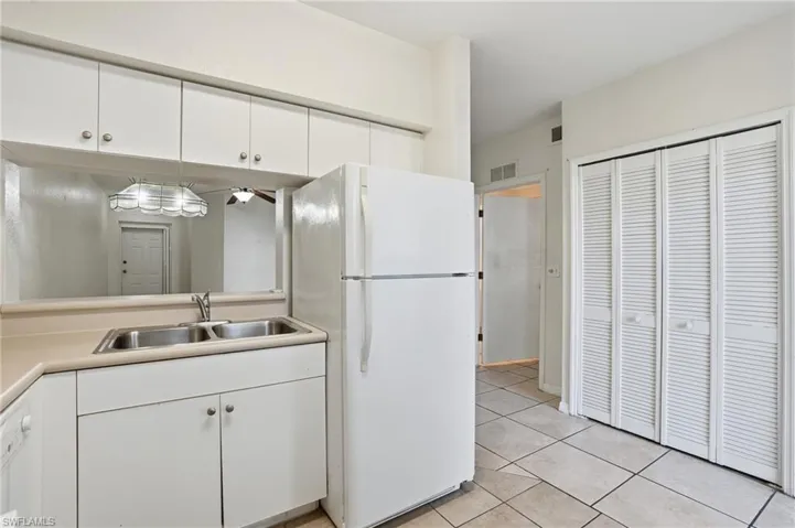 8313  Bernwood Cove  LOOP, Fort Myers, FL 33966