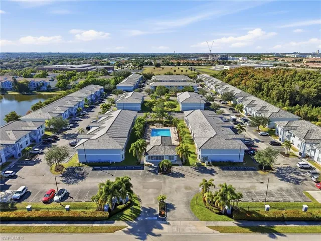 8313  Bernwood Cove  LOOP, Fort Myers, FL 33966