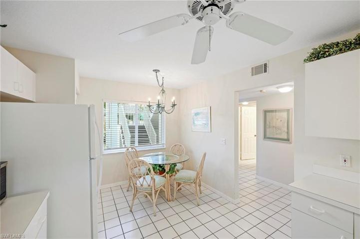 164  Belina  DR, NAPLES, FL 34104