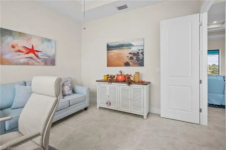 3726 Nw 42nd Pl, Cape Coral, Florida 33993