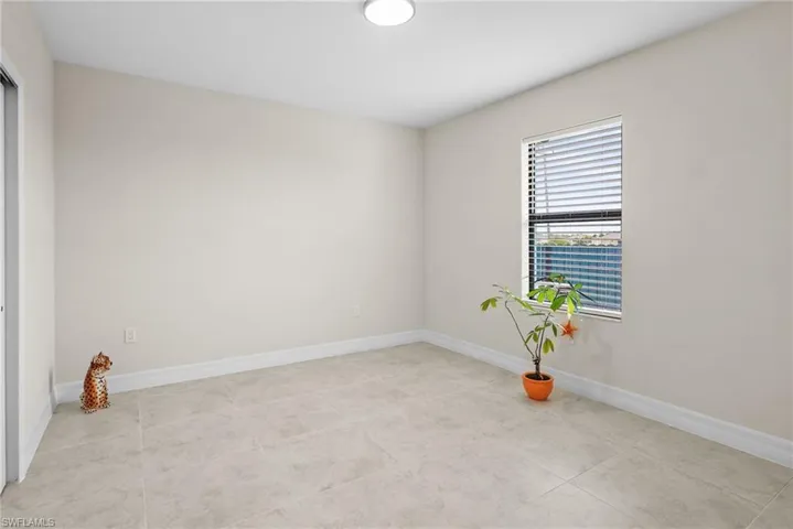 3726 Nw 42nd Pl, Cape Coral, Florida 33993