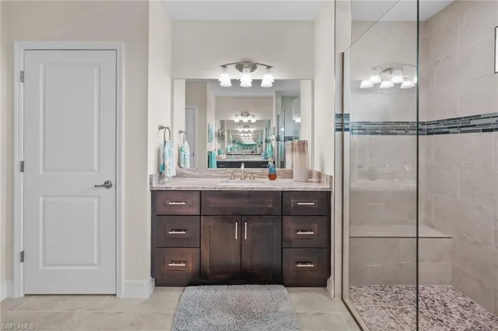 3726 Nw 42nd Pl, Cape Coral, Florida 33993