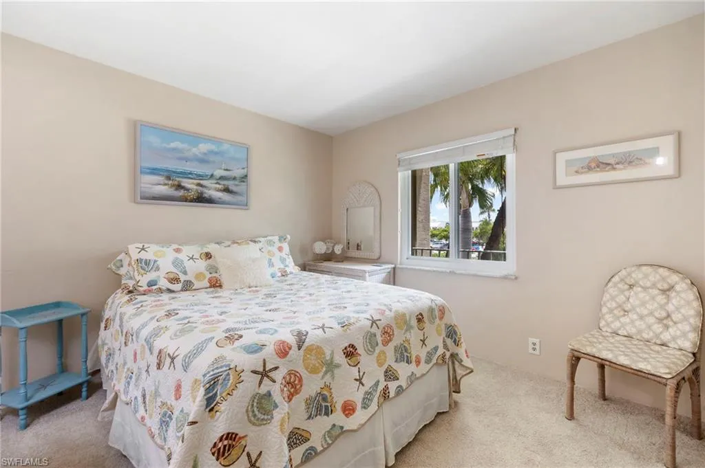 2244 Winkler AVE, Fort Myers, FL 33901,224089804