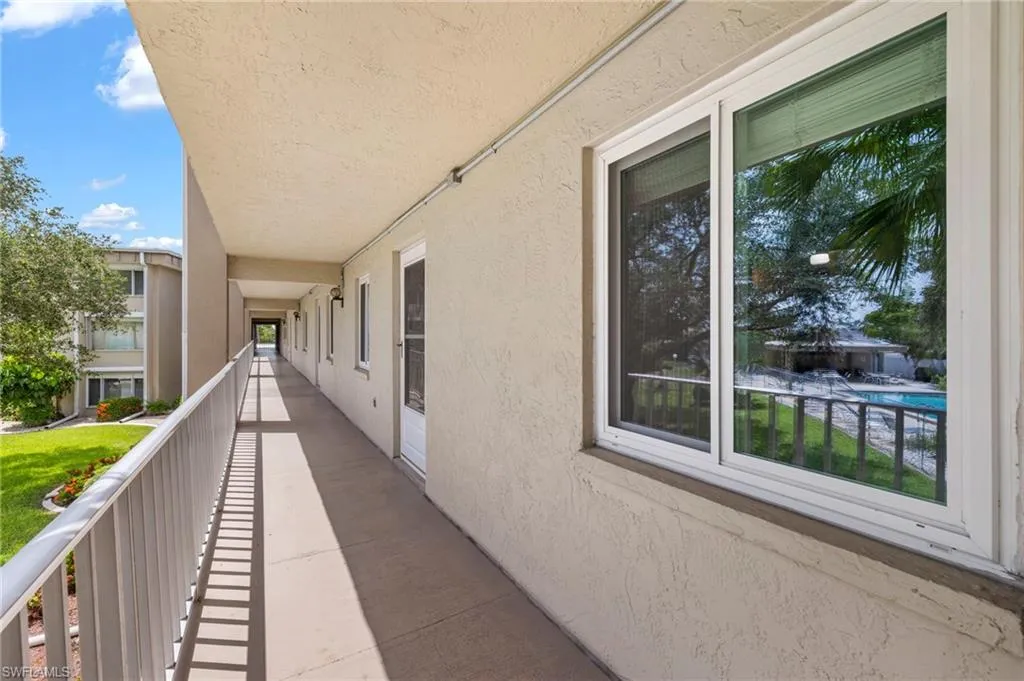 2244 Winkler AVE, Fort Myers, FL 33901,224089804