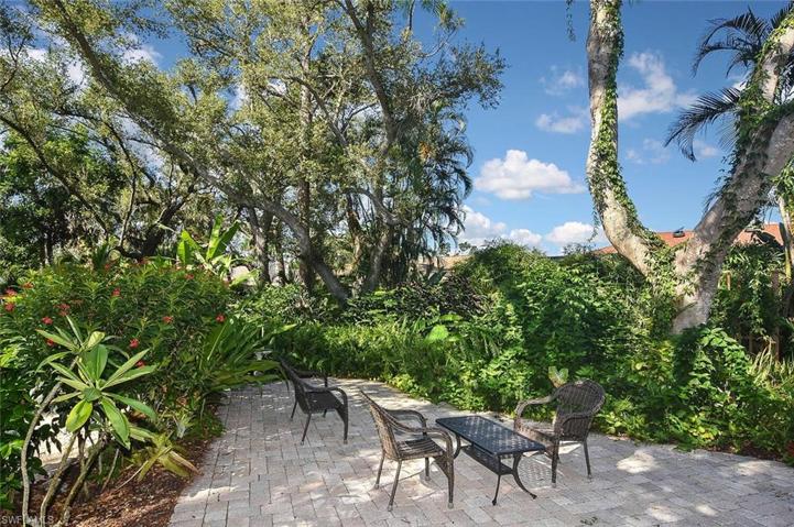 Sitting area to the east of the home