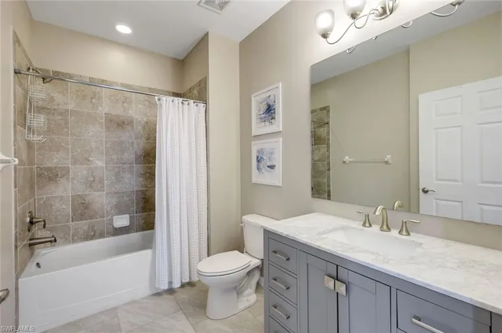26193  Palace  LN, Bonita Springs, FL 34135