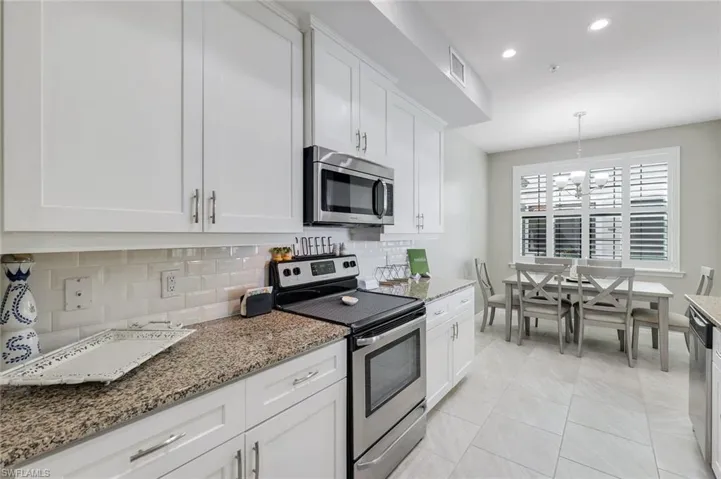26193  Palace  LN, Bonita Springs, FL 34135
