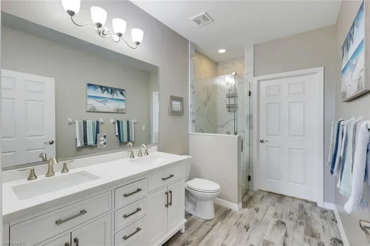 26193  Palace  LN, Bonita Springs, FL 34135