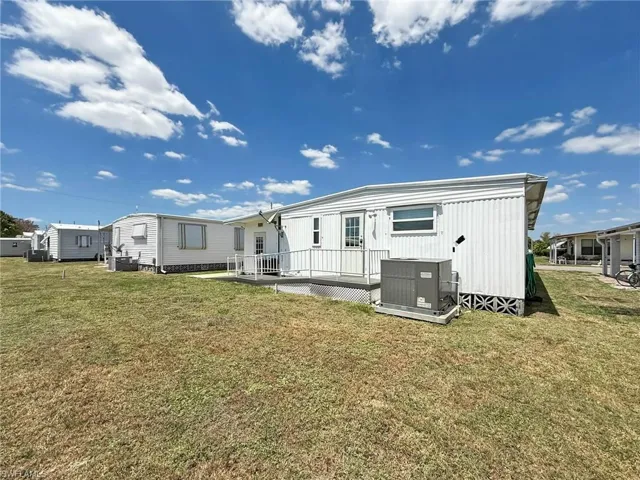 Spacious Rear Yard