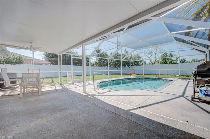 150 Sw 48th Ter, Cape Coral, Florida 33914