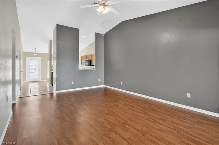 516/518 Se 5th Pl, Cape Coral, Florida 33990