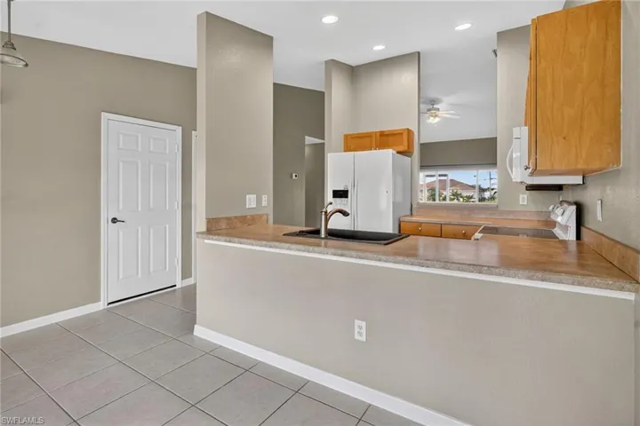 516/518 Se 5th Pl, Cape Coral, Florida 33990