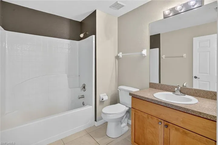 516/518 Se 5th Pl, Cape Coral, Florida 33990
