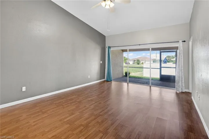 516/518 Se 5th Pl, Cape Coral, Florida 33990
