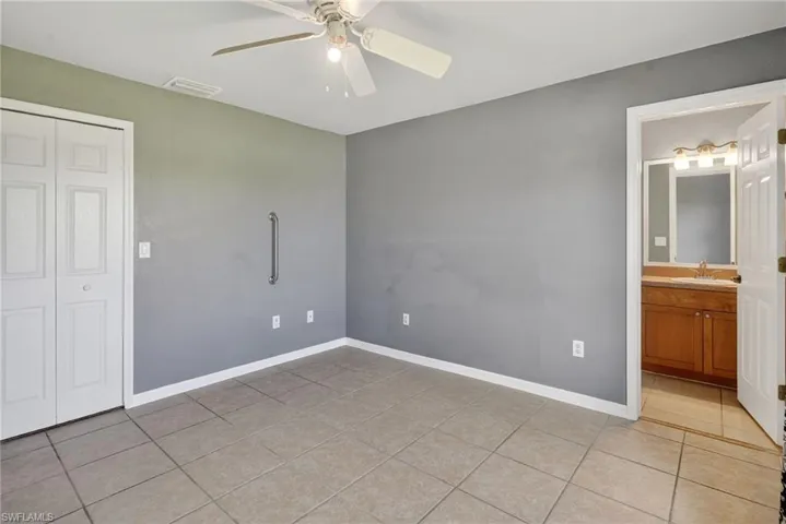 516/518 Se 5th Pl, Cape Coral, Florida 33990