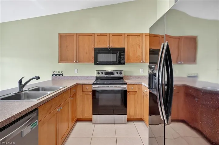 516/518 Se 5th Pl, Cape Coral, Florida 33990