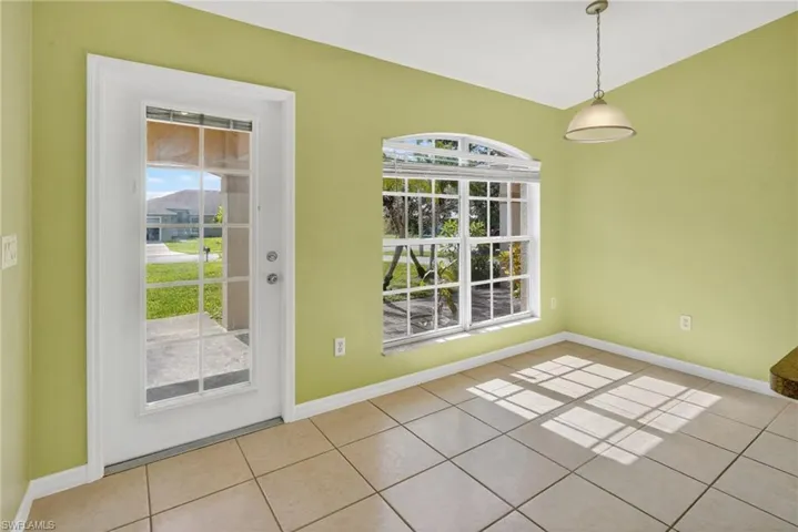 516/518 Se 5th Pl, Cape Coral, Florida 33990