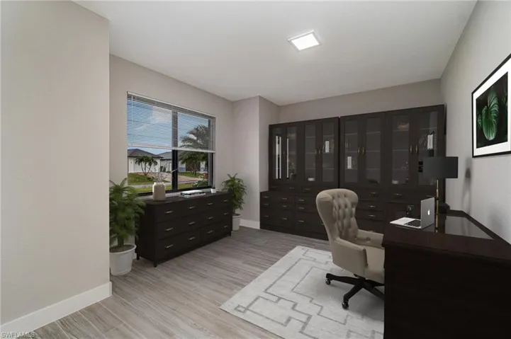 Virtual staging of flex room
