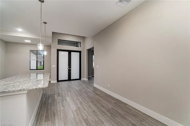 Beautiful front door with light and privacy.