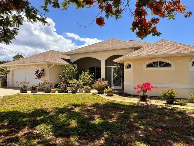 2916 Van Buren Pkwy, Cape Coral, Florida 33993