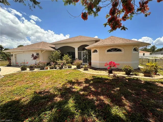 2916 Van Buren Pkwy, Cape Coral, Florida 33993