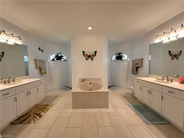 2916 Van Buren Pkwy, Cape Coral, Florida 33993