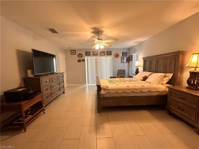 2916 Van Buren Pkwy, Cape Coral, Florida 33993