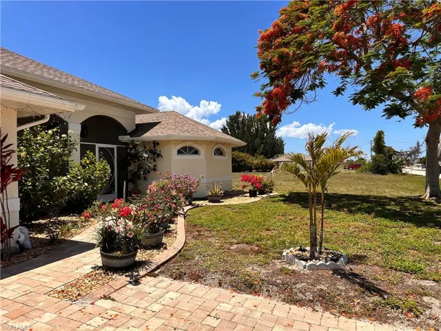 2916 Van Buren Pkwy, Cape Coral, Florida 33993