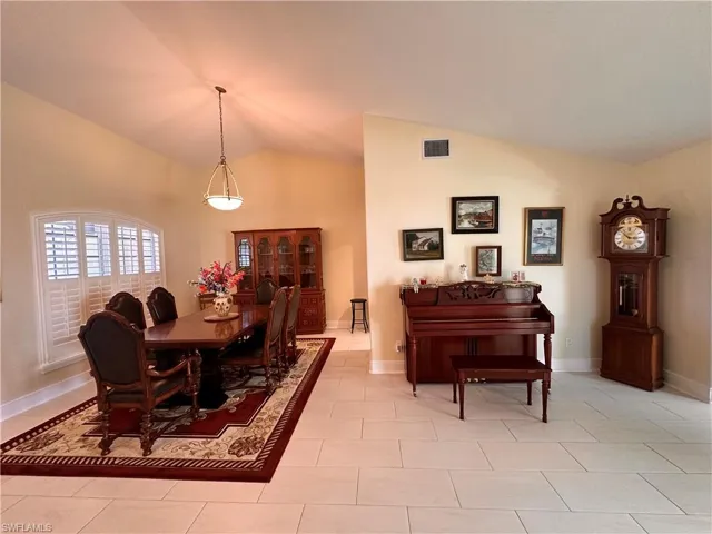 2916 Van Buren Pkwy, Cape Coral, Florida 33993
