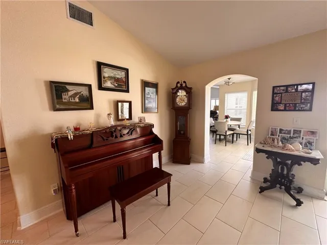 2916 Van Buren Pkwy, Cape Coral, Florida 33993