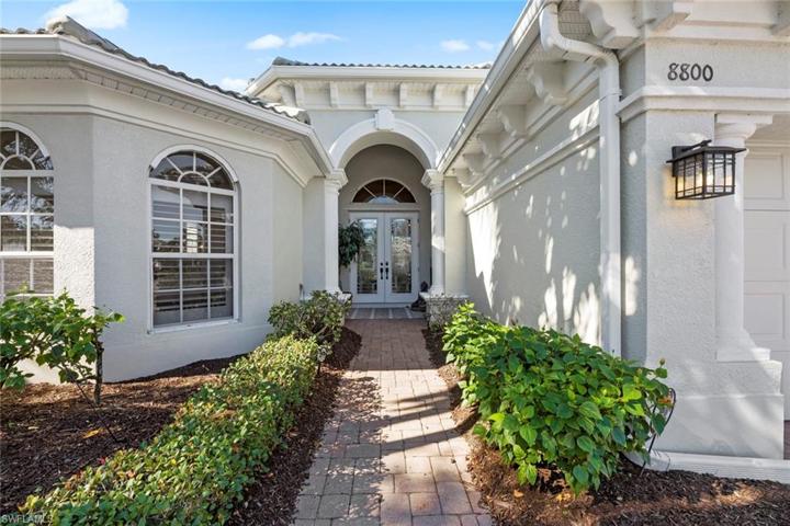 Walkway to front entry