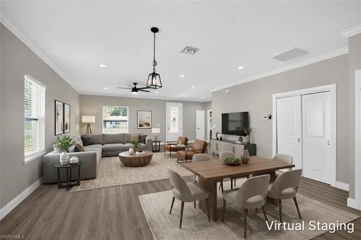 7977 49th Ave N, St. Petersburg, Florida 33709